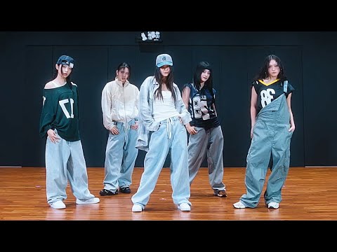 NewJeans - ‘How Sweet’ Dance Practice Mirrored