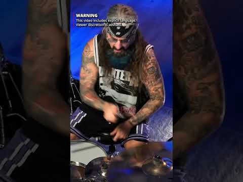 Mike Portnoy breaks down “Nightmare” by Avenged Sevenfold 🦇 #drumeo