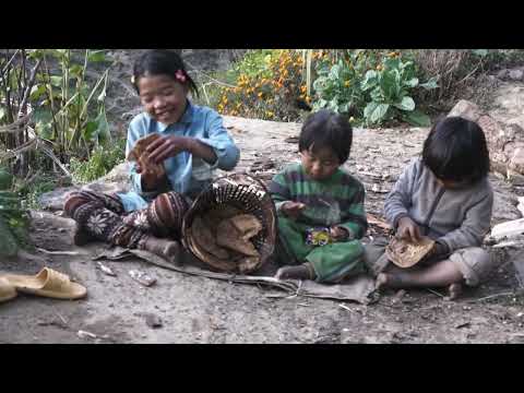 Nepali village || Eating star bread in the village