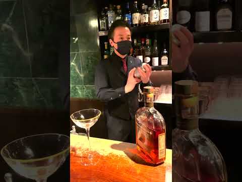 Sage x Cinnamon Whiskey Sour by Japanese bartender　セージ&シナモンのウイスキーサワー / バーテンダー石垣忍