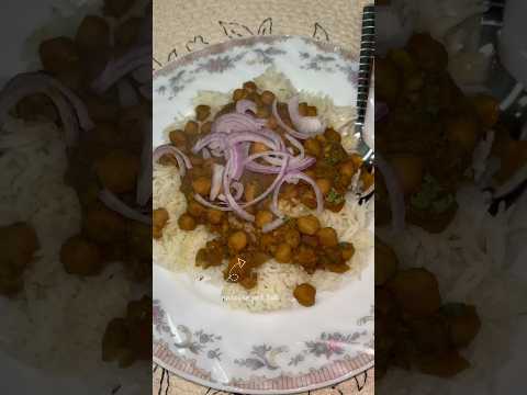 Chole rice or Chole puri? #youtubeshorts #shortvideo #shorts #viral #trending #food #foodie