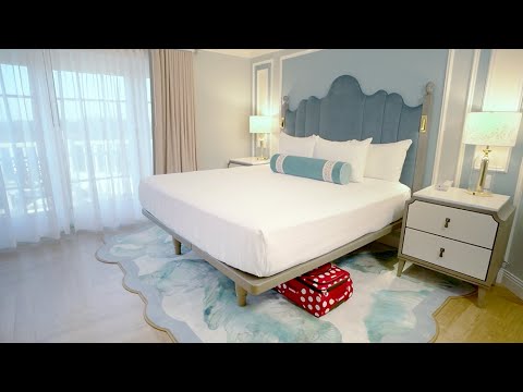 Disney's Grand Floridian Resort & Spa King Room | Walt Disney World Resort