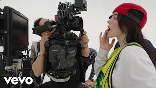 Billie Eilish - LUNCH (Behind The Scenes)