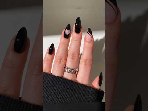 Beautiful black nails 🤩😍 | #shorts #viral | Unique Fashion 365