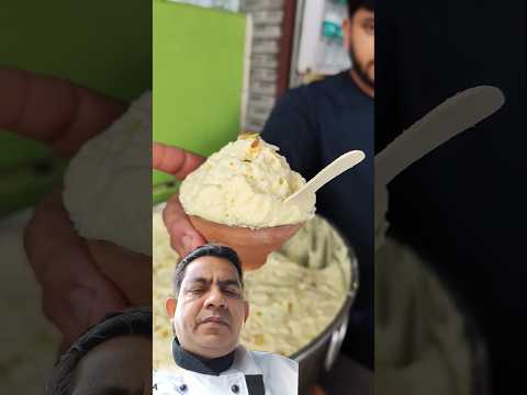 Banaras ke famous daulat ke malai  chat #food #streetfood #foodlover #viralvideo #shotsvideo