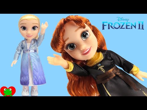 Unboxing Frozen 2 Anna and Elsa Adventure Dolls