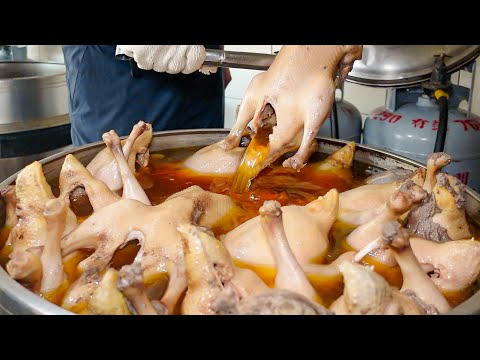 Traditional Caramel Duck Making! / 祖傳冰糖醬鴨製作 - Taiwan Street Food