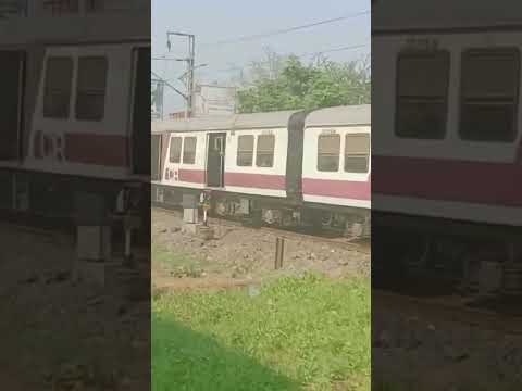 Mumbai local train India #youtubeshorts #ytshorts #shortsvideo #viralshort