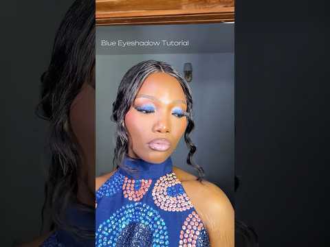 Blue eyeshadow tutorial #blueeyeshadow #eyemakeupoftheday #eyemakeup #eyeshadowtutorial