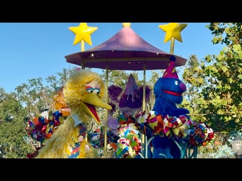 Happy Birthday Sesame Street Parade at Sea World Orlando!