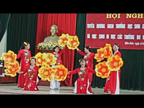 Múa - Bài ca khuyến học