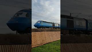 The Midland Pullman HST, passing newark on the Edinburgh Christmas Pullman #train #HST #class43