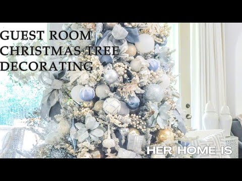 Watch THIS How-to Decorate the Perfect CHRISTMAS TREE in under 15 minutes