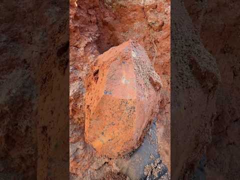 Pulling a large smoky quartz crystal from Magnet Cove, Arkansas!!