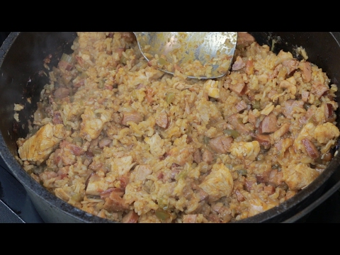 How to make Jambalaya (Authentic Creole Recipe)