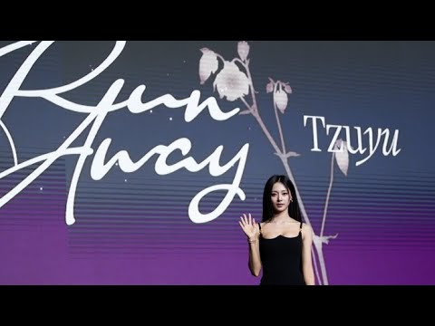 📸 TZUYU - 1st MINI ALBUM “abouTZU”