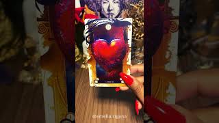 Tem uma pessoa te amando em segredo Tarot de hoje - #tarot #tarô #tarotdehoje