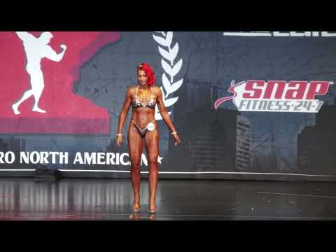 Naomi Wierby Minnesota Naturals Figure Bodybuilding Competition