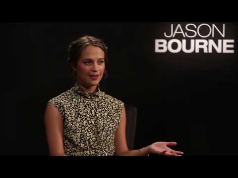 Jason Bourne  Alicia Vikander interview. 神鬼認證：傑森包恩 艾莉西亞薇坎德 專訪.