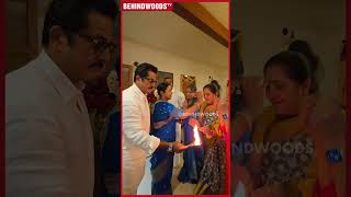 'Varu,மாப்பிள்ளைய கூட்டிட்டு உள்ள வாம்மா' 🥰 Varalaxmi Sarathkumar தல Diwali Celebration