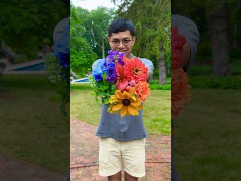 Easy Rainbow Summer Flower Bouquet 🏳️‍🌈 #pride