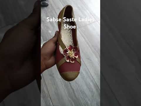 Sabse Saste Ladies Shoe.. WhatsApp 8700646475 #Inderlok#chappalmarket #wholesale #waterproofshoes