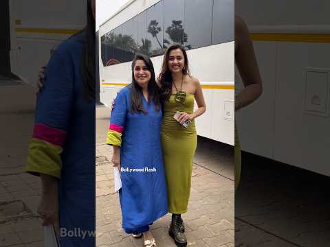 Dipika Kakar and Tejasswi Prakash At Show Set In Mumbai #dipikakakar #tejasswiprakash