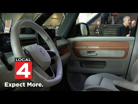 2025 Detroit Auto Show opens to public on Saturday