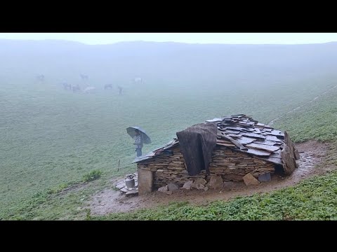 Himalayan Winter Rainy Day Most Peaceful Challenge And Relaxing Village Life