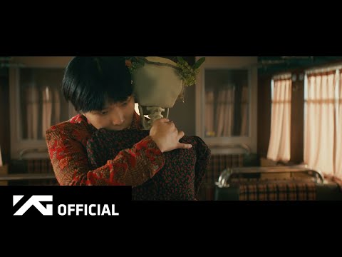 AKMU - 'HAPPENING' M/V