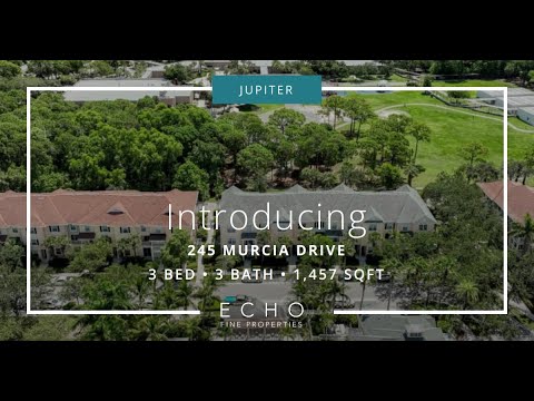 Move-in Ready Townhouse-Style Condo Nestled in the Heart of Abacoa in Jupiter!