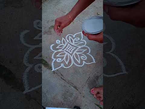 #shortsvideo#rangoli#margalimathamkolam#appartmentrangolis#begginers#easymuggulu#lakshmi's kolam