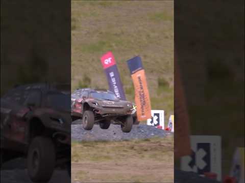 "Bakkerud coming back at him!" This was a great battle to watch between Andreas and Kevin.