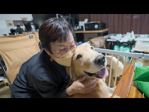 一年ぶりの沖縄ばぁばとの再会に大喜びの愛犬