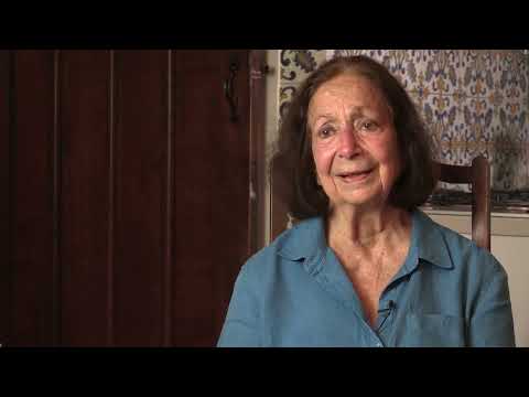 Claudia Roden - Paul's mother's clothing business (23/155)