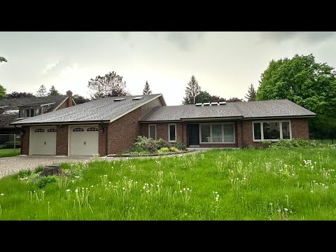 Famous Designer’s 1979 Dream Home Left Forgotten And ABANDONED | I Can’t Believe What We Found Here