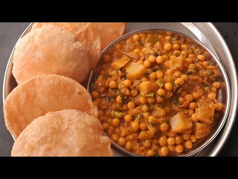 White Peas Curry For Chapati, Poori/ Matar Curry/ White Peas Masala