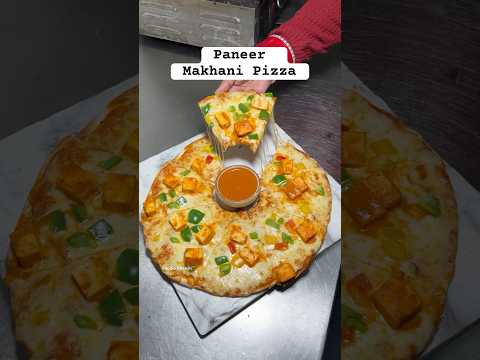 Delhi ka Most Viral Paneer Makhani Pizza 🍕 | Pizza with Cheesy Tandoori Dip 😋❤️ | #pizza #shorts