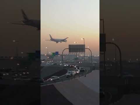 Aeroplane // Airport // Dubai Video // Dubai plan #airforce #airport #dubai #viralvideo