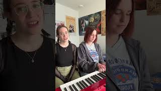 "Was weiß ich schon" - @madelinejuno  (Short-Cover) | JOSY & MARIE