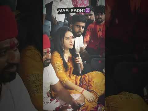 Manshi kumavat new gujratisong sadhi maa#dance#garba#mansikumawatlive#musicX#newsong#live#trending