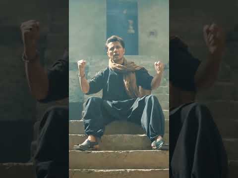 Hum Mazdoor - Ali Zafar | Celebrating Labour Day #shorts #LaborDay #HumMazdoor #Respect #Salute