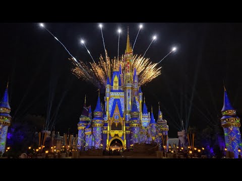 Fireworks Return to Disney World on Cinderella Castle (All 4 shows)