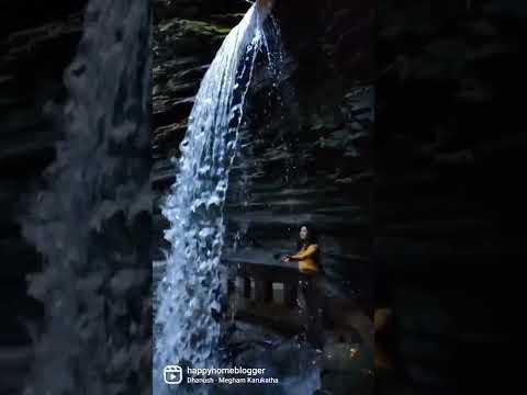 Watkins Glen state park ny. #hikersparadise #fall #newyork #falldestinations #canyon