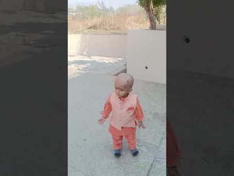 #cutebaby #babymakingmusic #cute #babydancemusic #indiansong #baby #babymusic #indianmusic #funny