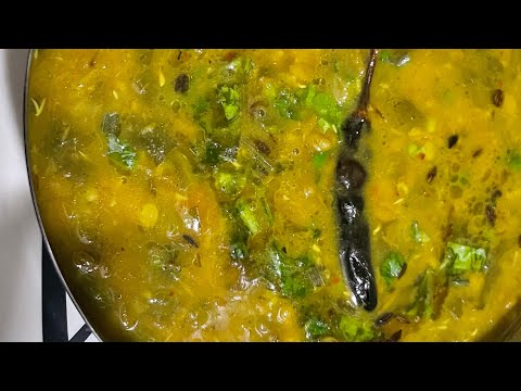 Palak daal #palak #palakdaal #tadka #tadkadaal #cooking #foodie #foodlover #homemade #indianfood