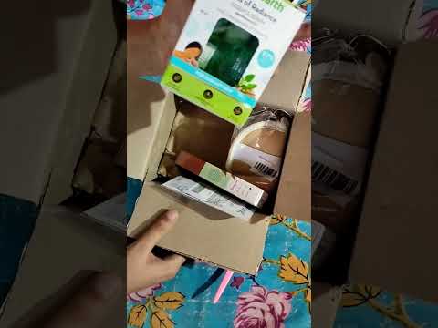 unboxing video #smyttenfreesample #song #beauty #unboxingvideo #views_viral_video_subscribers_grow