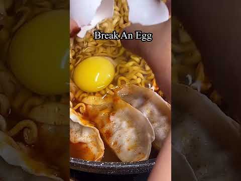 Easy Korean Ramen Recipe | Spicy Korean Noodles | Korean Hotpot | Budae Jigae #foodshorts