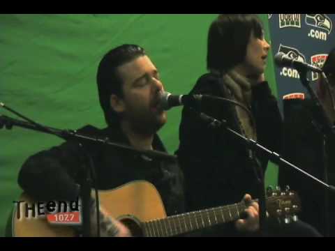 Shiny Toy Guns - You Are The One Live @ 1077 The End's Deck the Hall Ball 2008