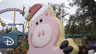 What does Toy Story Land Look Like During The Holidays? | Walt Disney World Resort